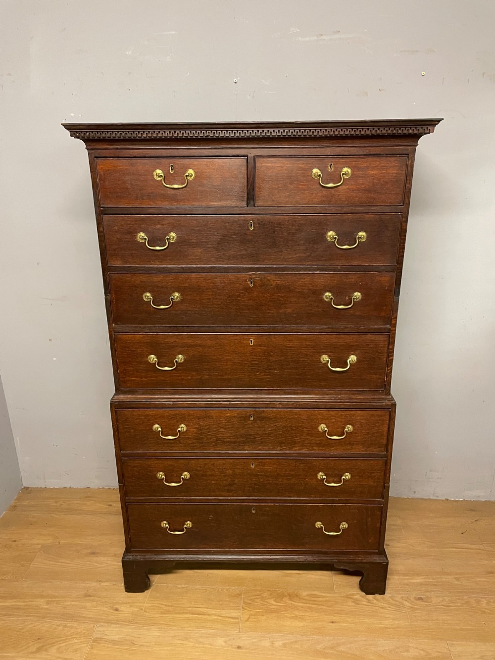 C18th oak chest on chest in original condition circa 1770 View XI