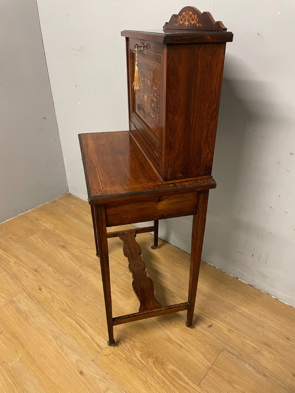 Late C19TH Sheraton revival inlaid rosewood writing desk  View VII