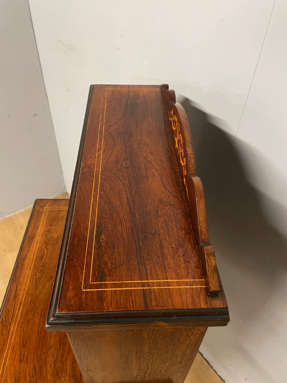 Late C19TH Sheraton revival inlaid rosewood writing desk  View IX