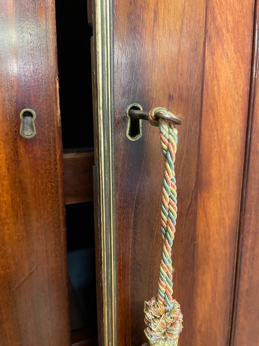 Georgian flame mahogany country house linen press View VI