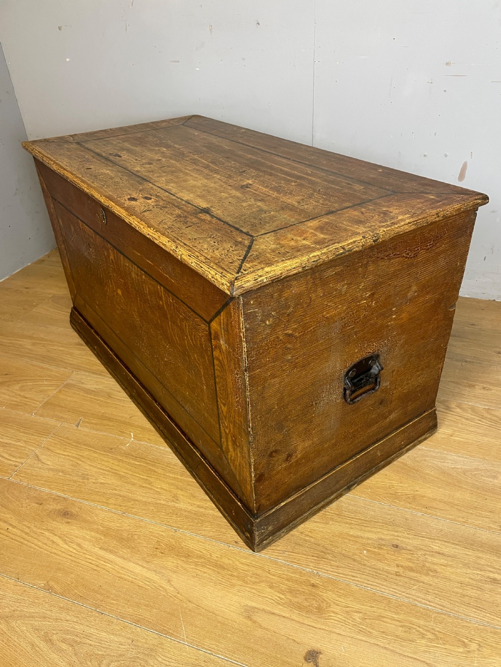 C19TH pine blanket box with original painted (scumbled) finish  View V