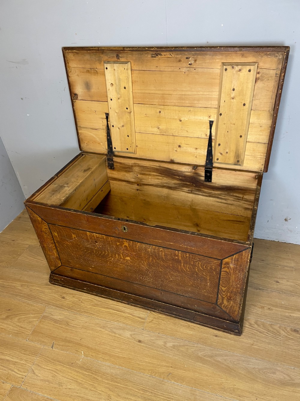 C19TH pine blanket box with original painted (scumbled) finish  View VI