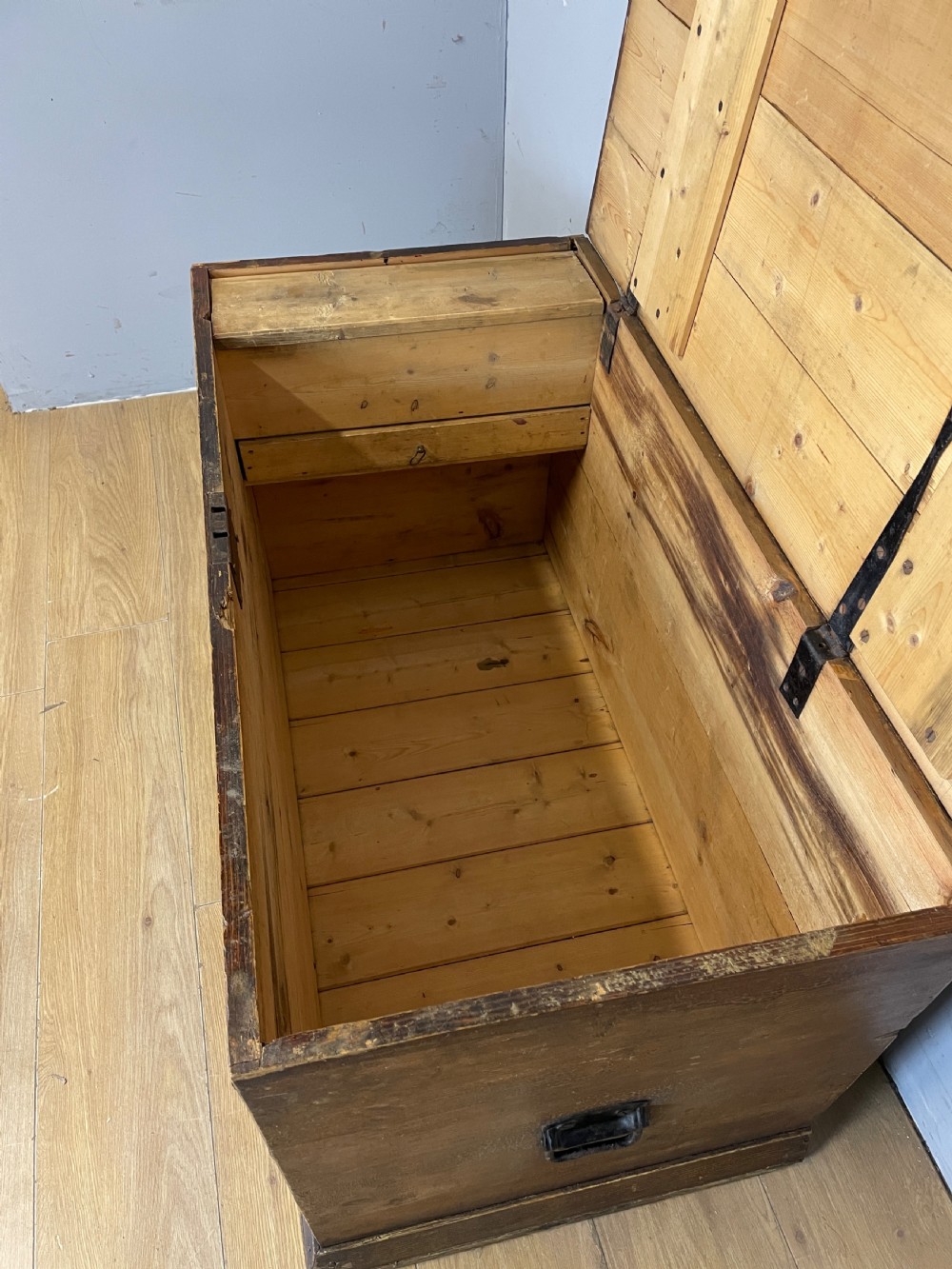 C19TH pine blanket box with original painted (scumbled) finish  View VII
