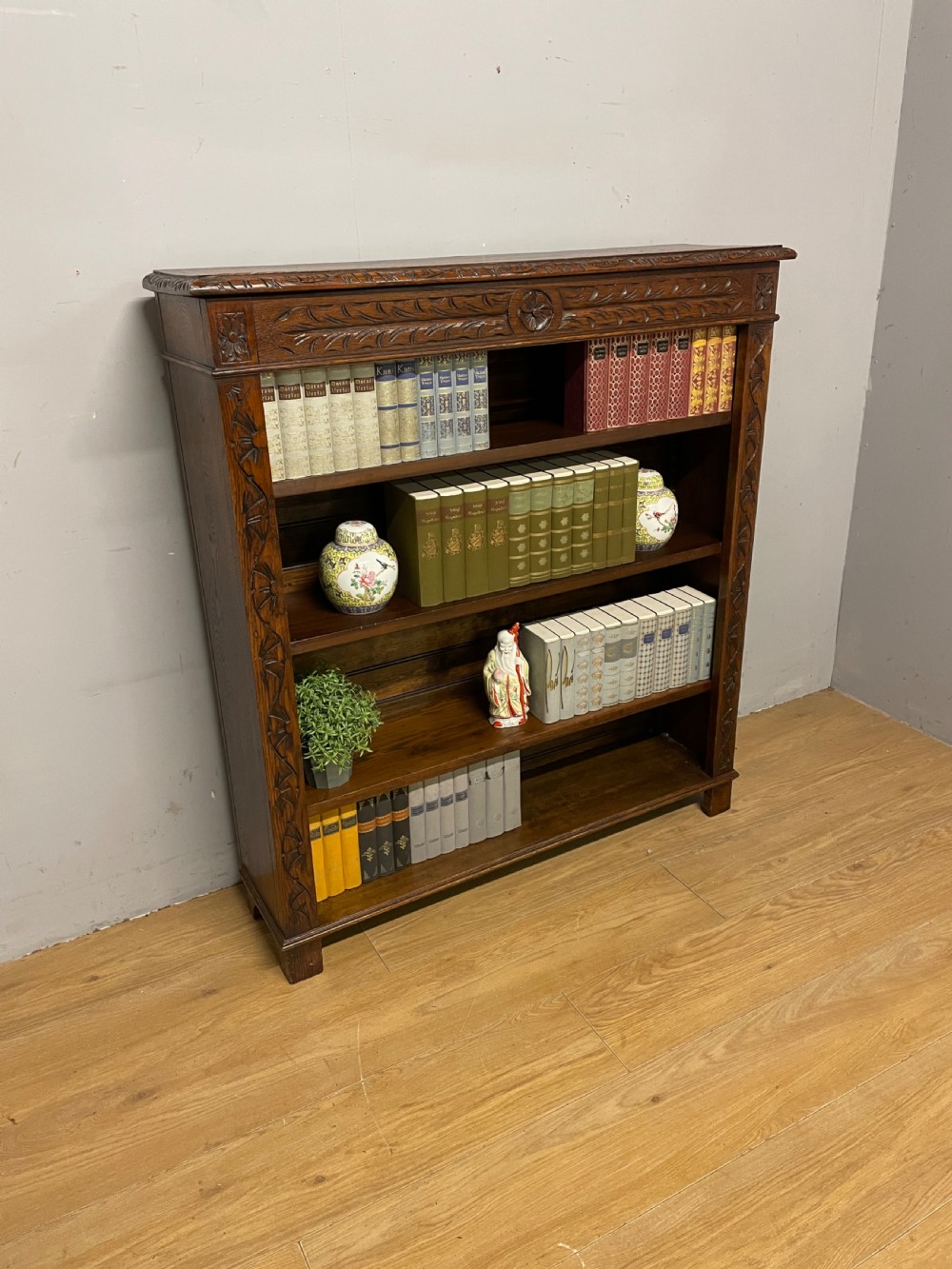 Edwardian Arts and Crafts solid golden oak freestanding adjustable bookcase 
