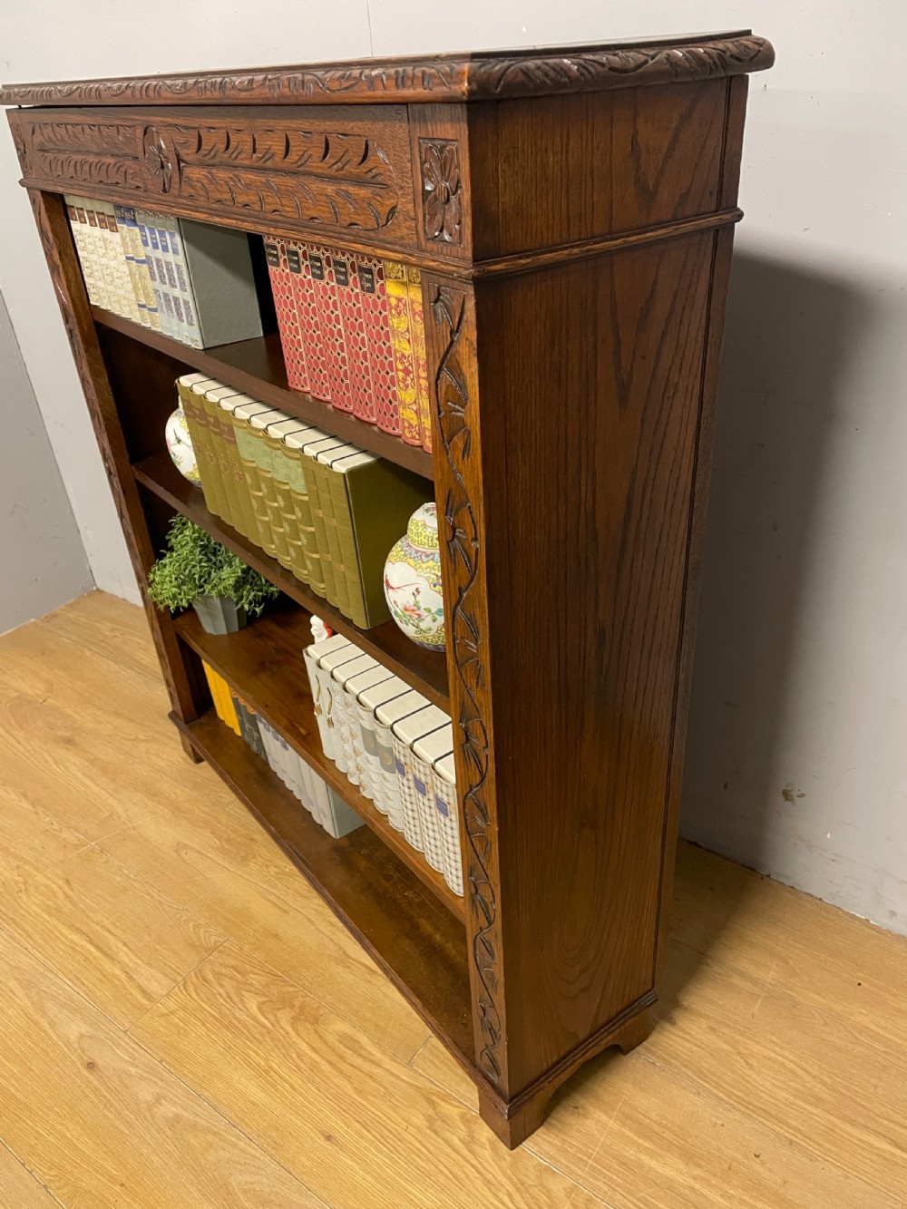 Edwardian Arts and Crafts solid golden oak freestanding adjustable bookcase  View VI
