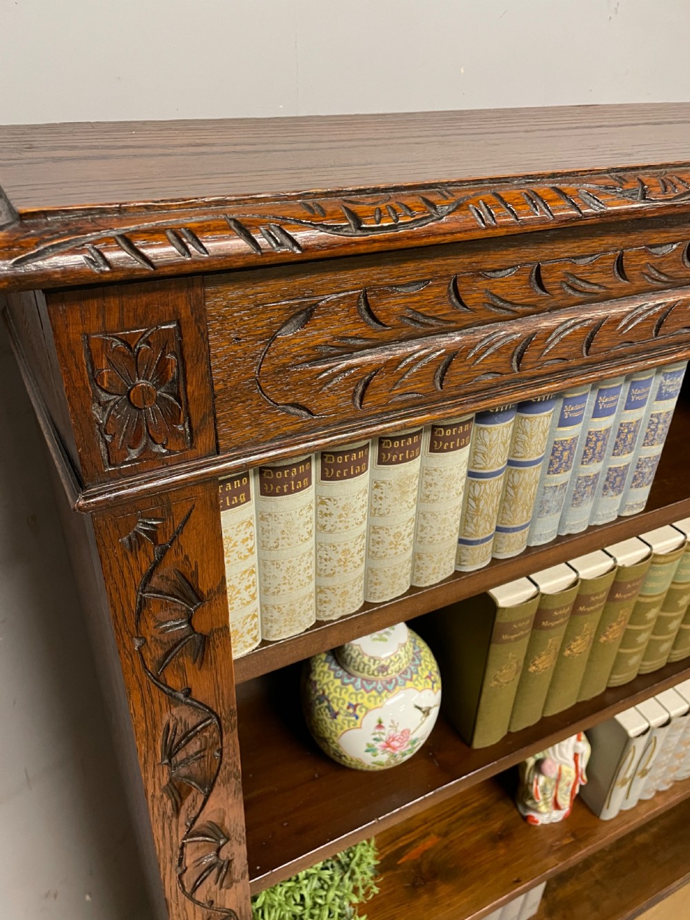Edwardian Arts and Crafts solid golden oak freestanding adjustable bookcase  View VII