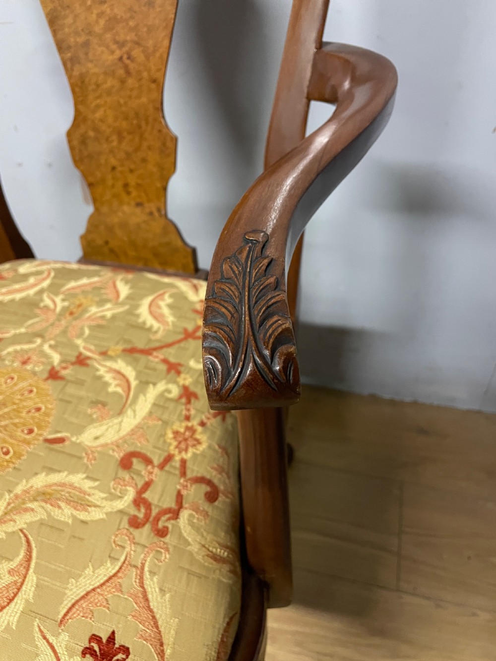 Set of 6 Queen Anne style burr walnut dining chairs circa 1920 View VIII