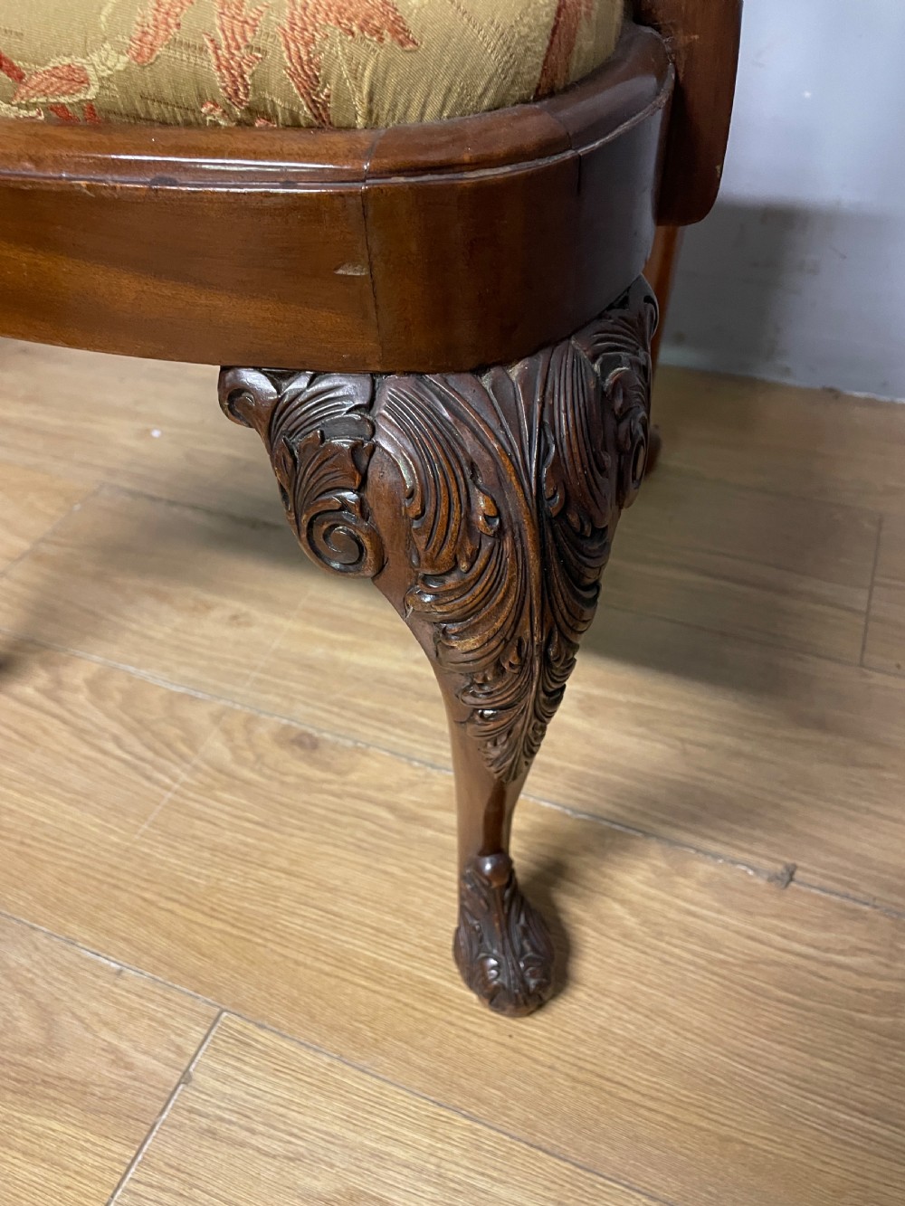 Set of 6 Queen Anne style burr walnut dining chairs circa 1920 View IX