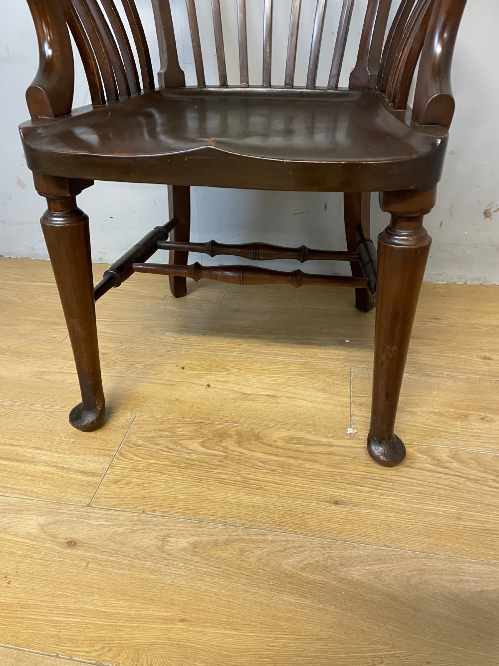 Late C19th elegant mahogany slat back office chair  View IV