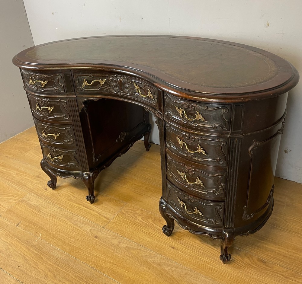 Late C19TH Maple and Co kidney shaped mahogany desk 