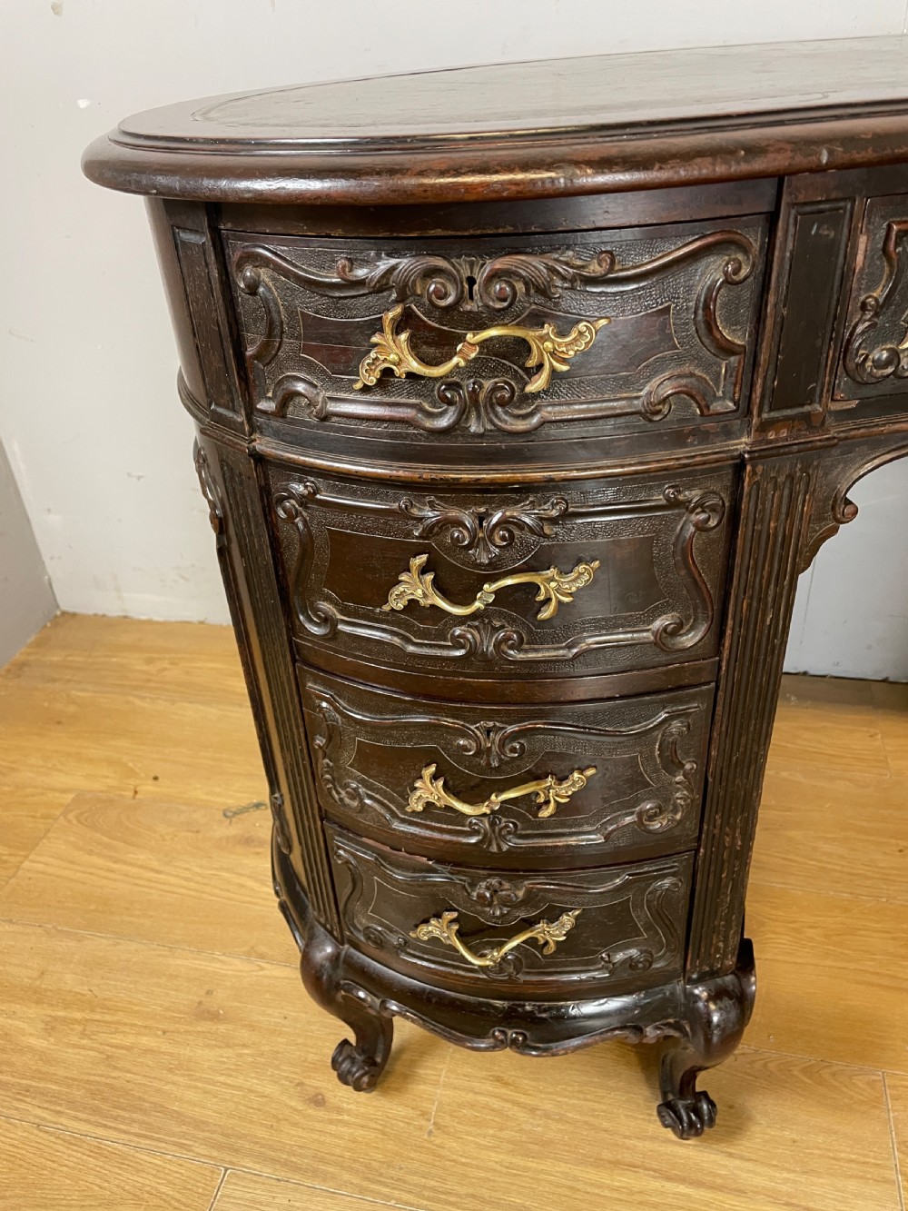 Late C19TH Maple and Co kidney shaped mahogany desk  View V