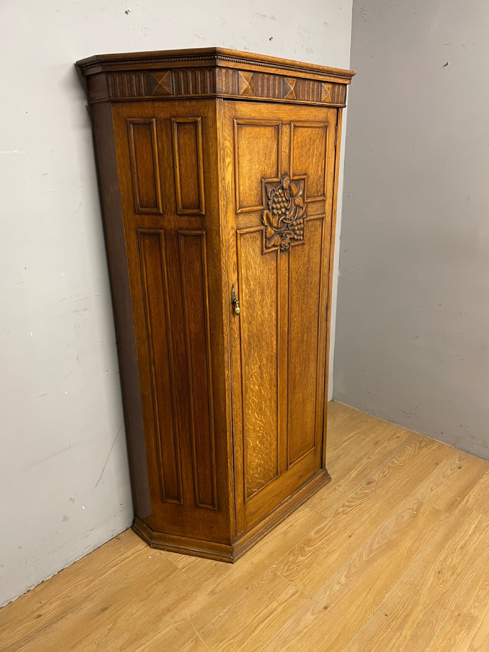 Arts and crafts golden oak hall cupboard  View III