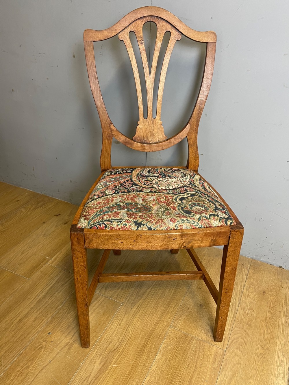Set of 10 late C19TH country Hepplewhite style dining chairs View VIII