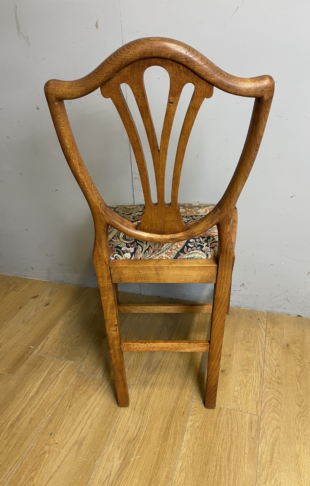 Set of 10 late C19TH country Hepplewhite style dining chairs View X
