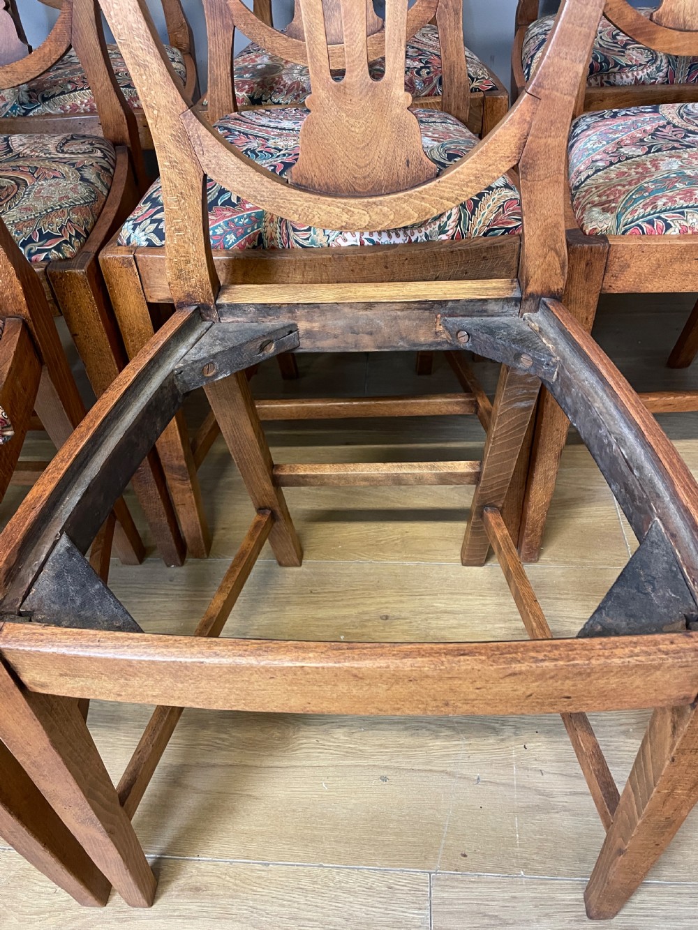 Set of 10 late C19TH country Hepplewhite style dining chairs View XII