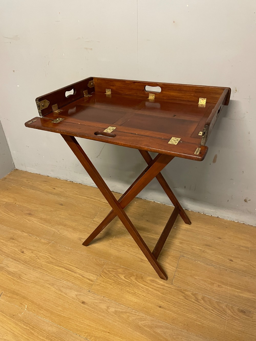 Solid mahogany late Georgian butlers tray on original stand 