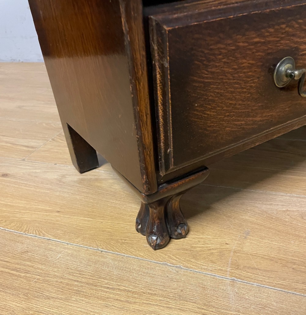 Three height oak Globe Wernicke stacking bookcase View VI