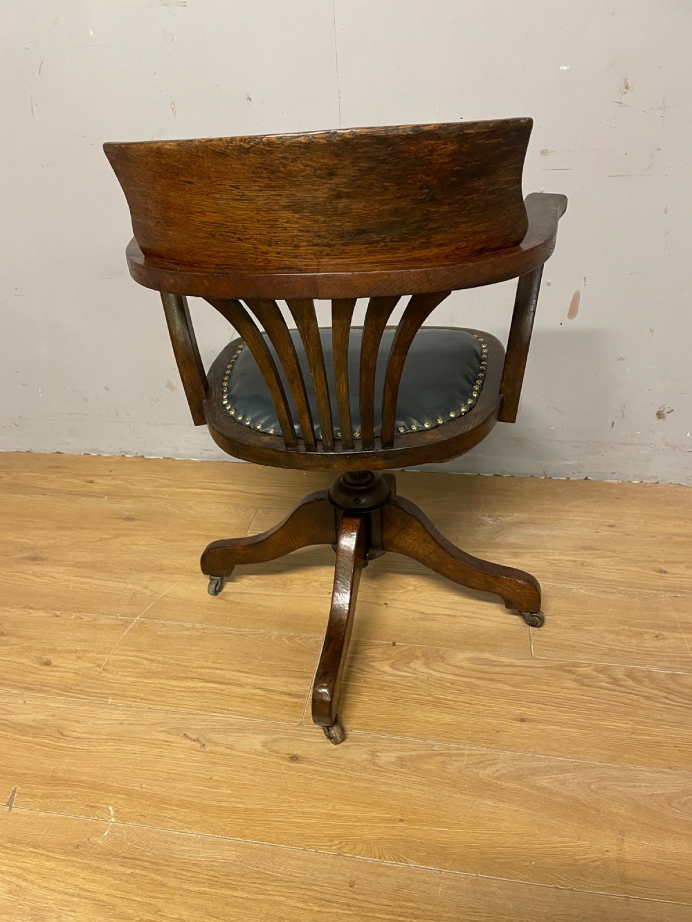 Edwardian oak revolving desk chair View VI