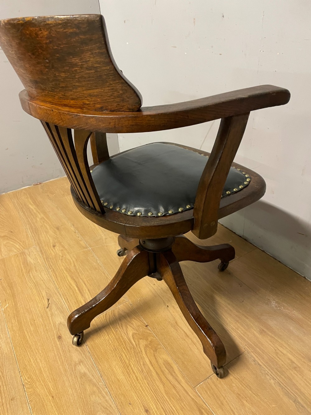 Edwardian oak revolving desk chair View VII