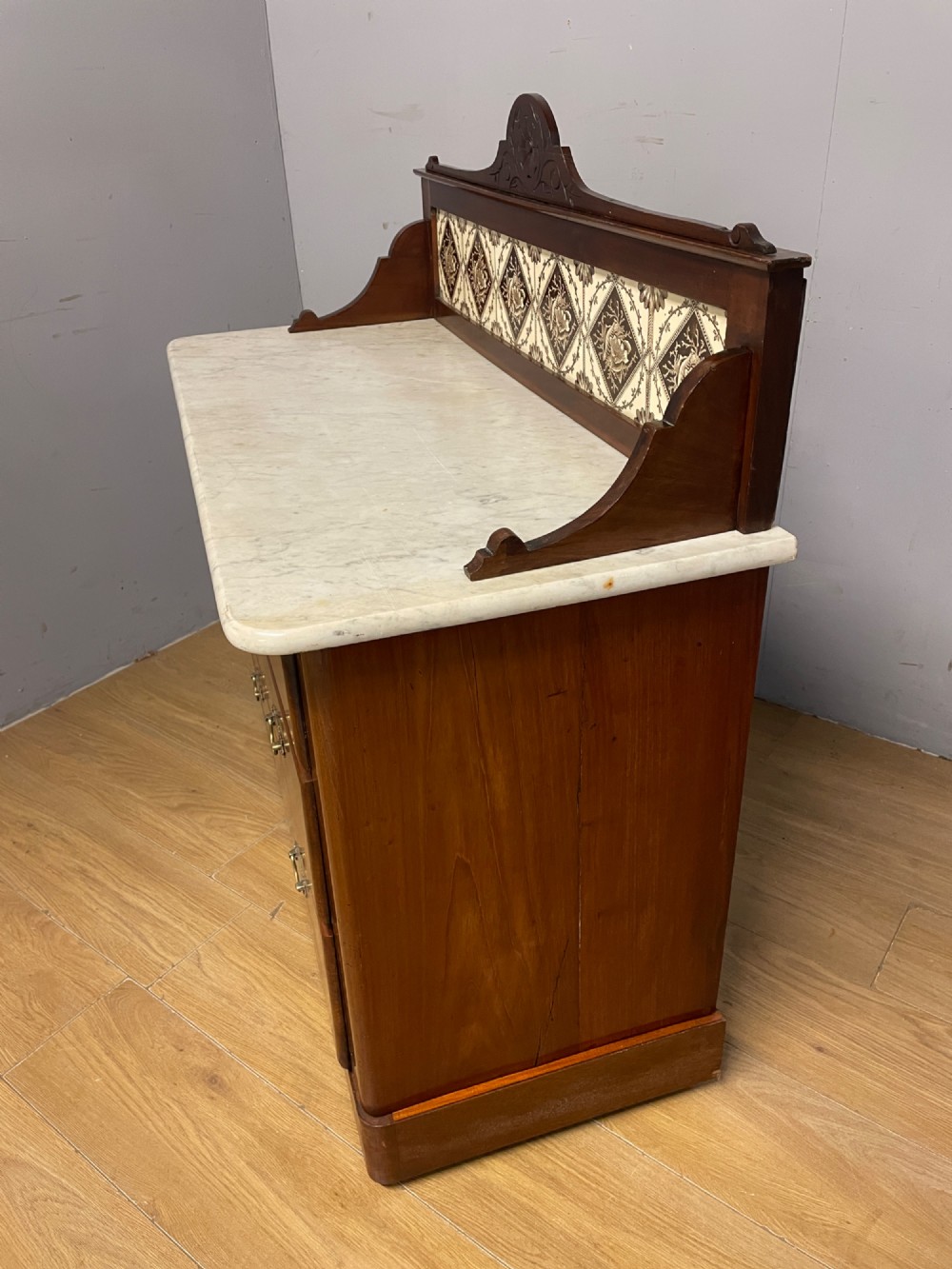 C19TH mahogany washstand with Carrara marble top View XI
