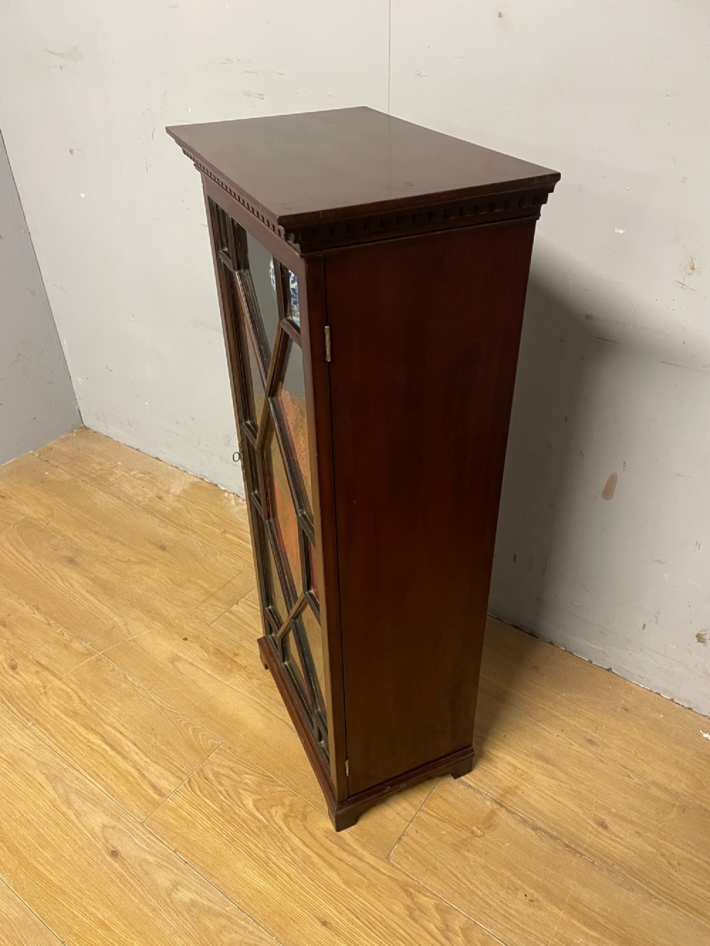Small Edwardian mahogany freestanding bookcase by Muirhead Moffat Glasgow View VI