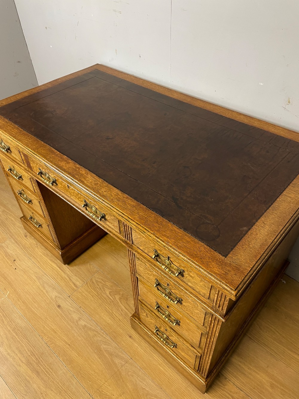 Arts and Crafts golden oak three part desk with inset leather top View IV