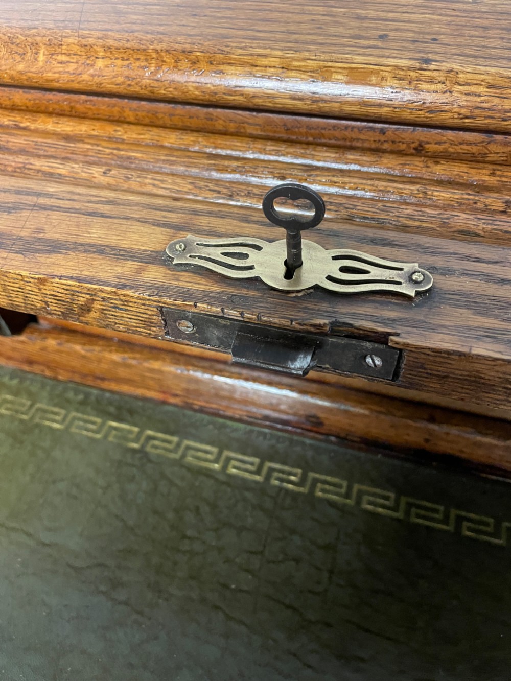Edwardian golden oak roll top desk with tooled leather insert View V