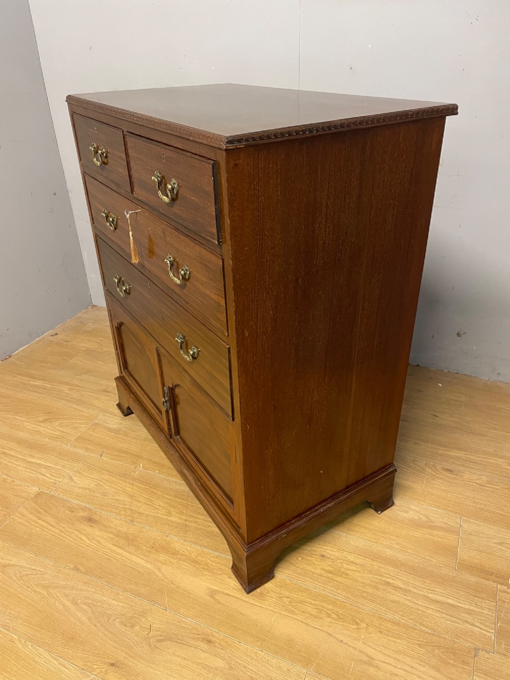 Edwardian London made mahogany chest of drawers with  shoe cupboard View XI