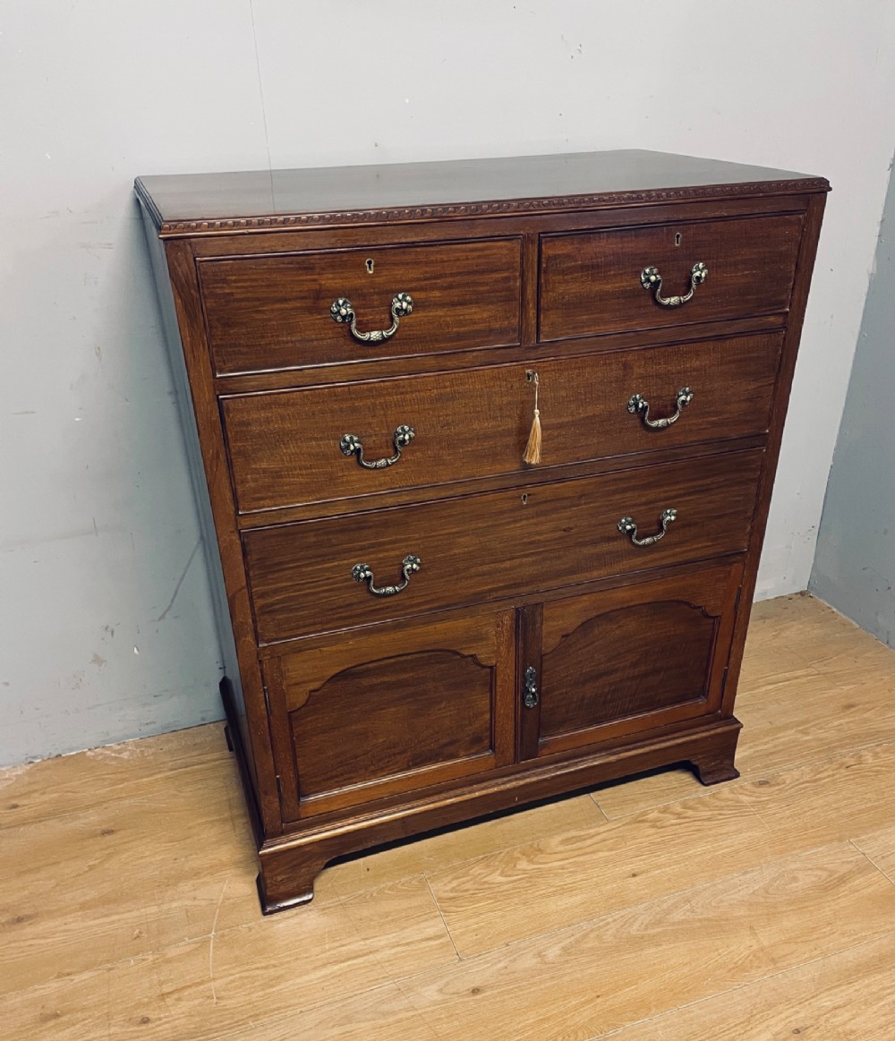 Edwardian London made mahogany chest of drawers with  shoe cupboard View XIV