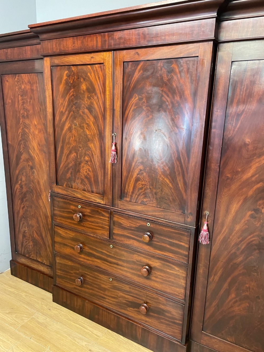 Georgian country house flame mahogany four door wardrobe View IV