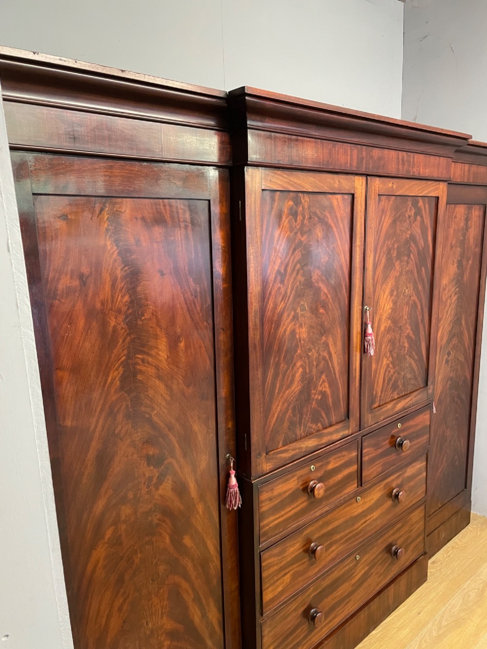 Georgian country house flame mahogany four door wardrobe View V