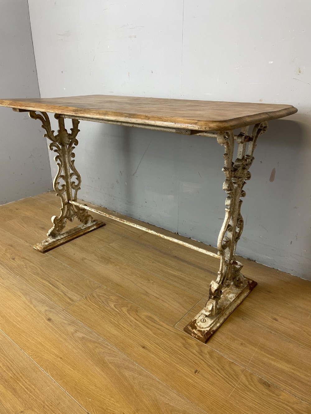 Victorian cast iron conservatory table with original pine top View II