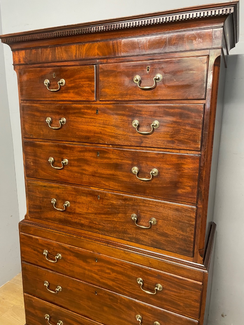Georgian flame mahogany country house chest on chest View IV