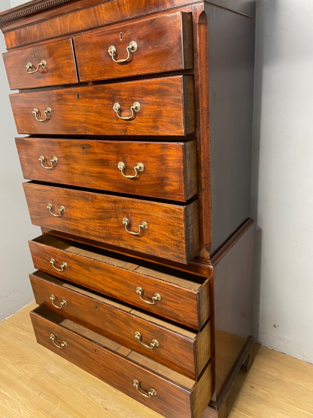 Georgian flame mahogany country house chest on chest View VII