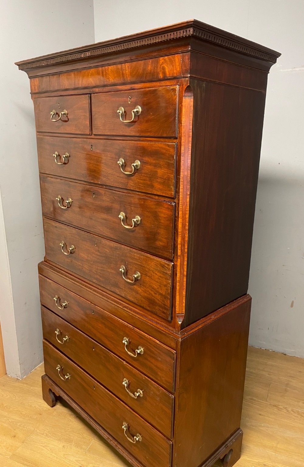 Georgian flame mahogany country house chest on chest View XI