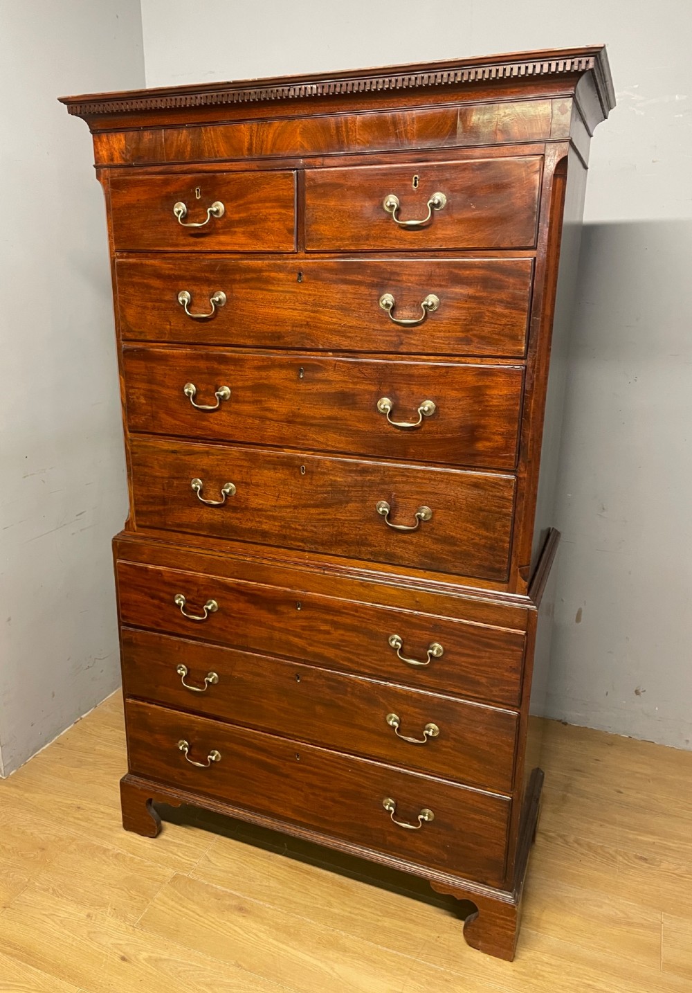 Georgian flame mahogany country house chest on chest View XIII