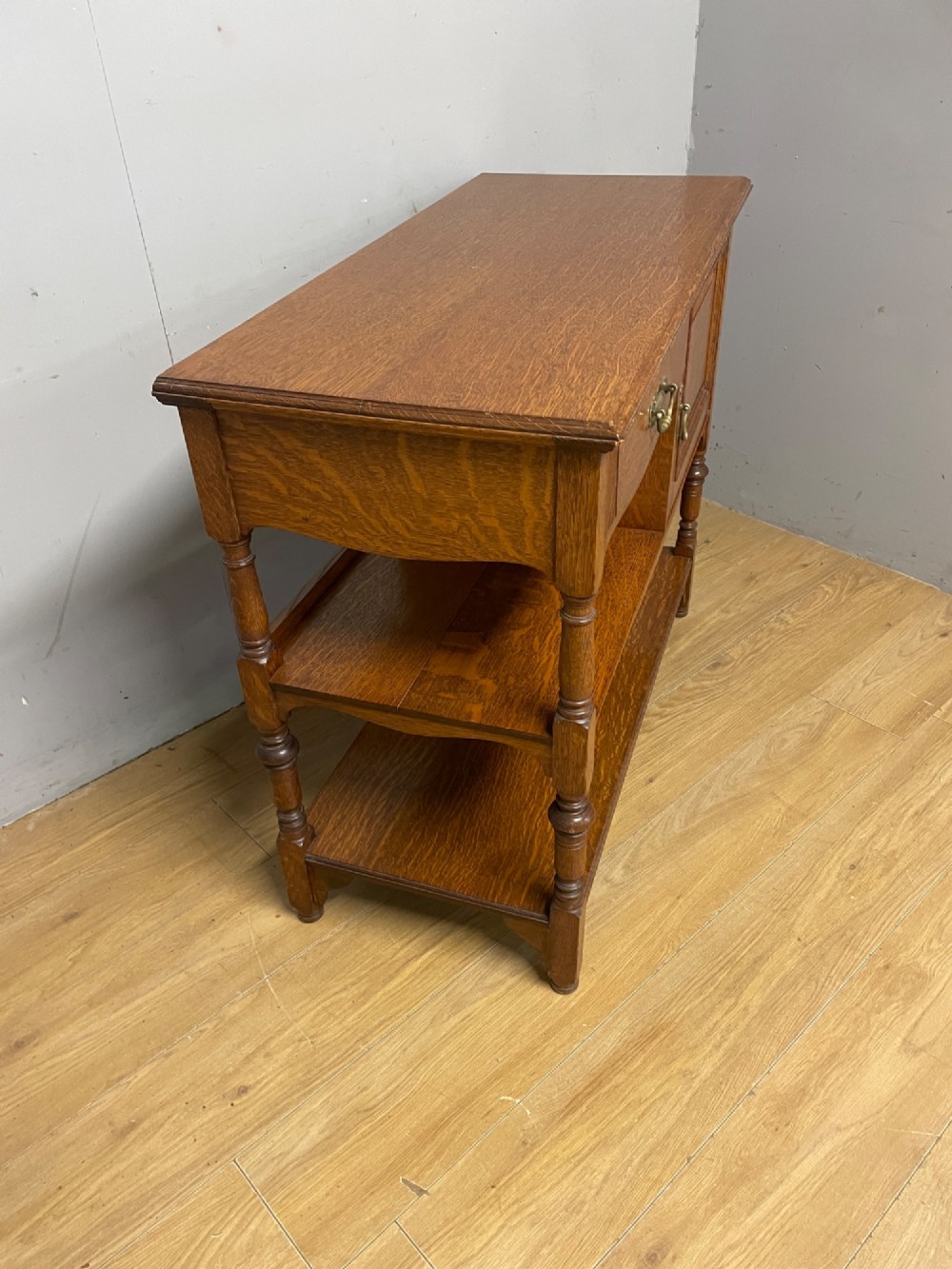 Arts and Crafts golden oak side cabinet View VII