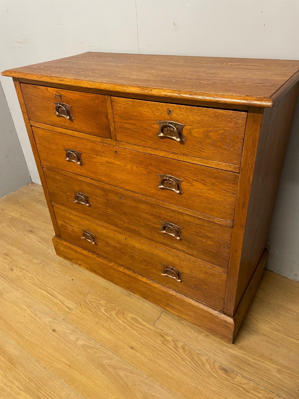 Arts and Crafts golden oak chest of drawers View V