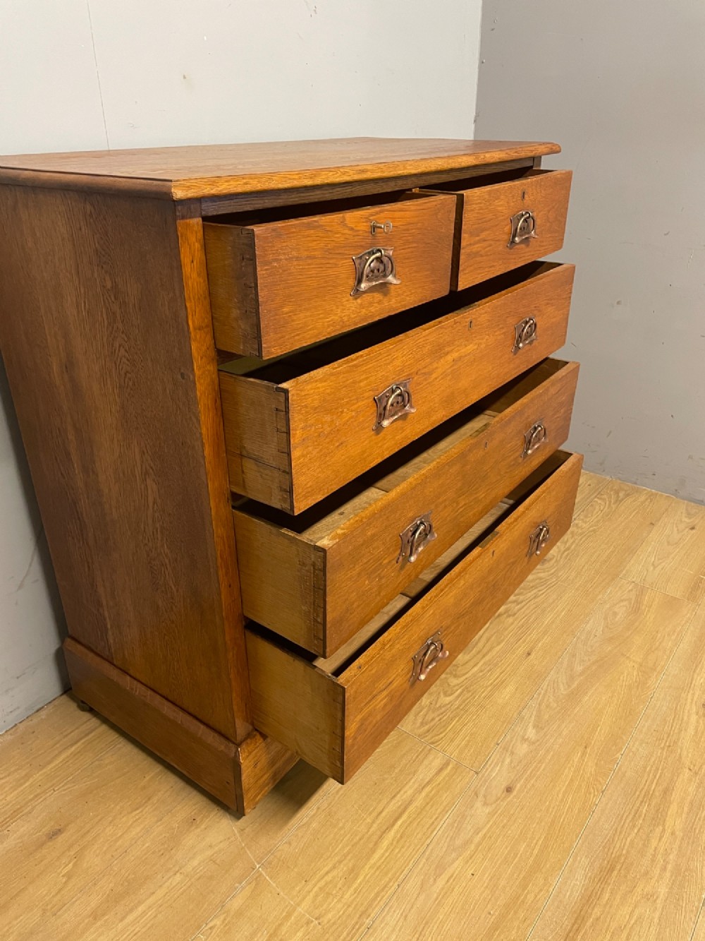 Arts and Crafts golden oak chest of drawers View VIII