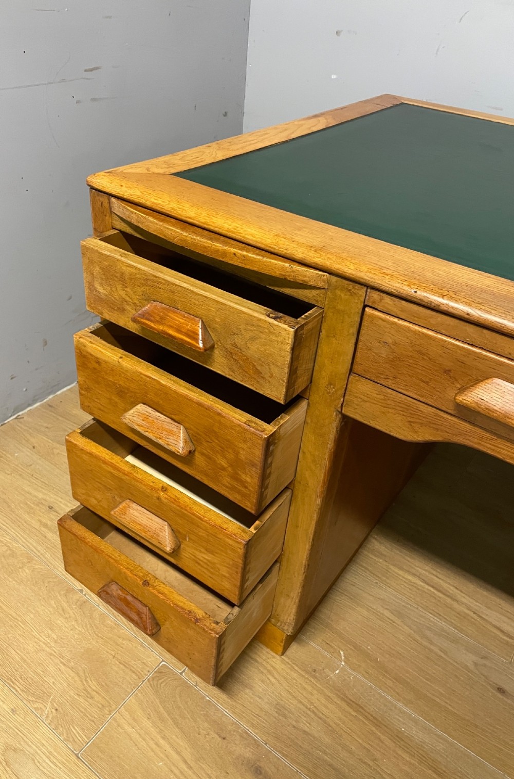 Art deco golden oak twin pedestal desk View VII