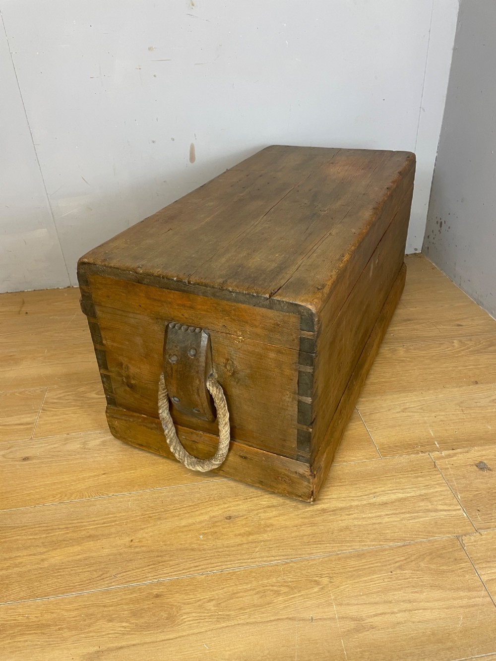 Victorian pine seafarers chest in original condition View V