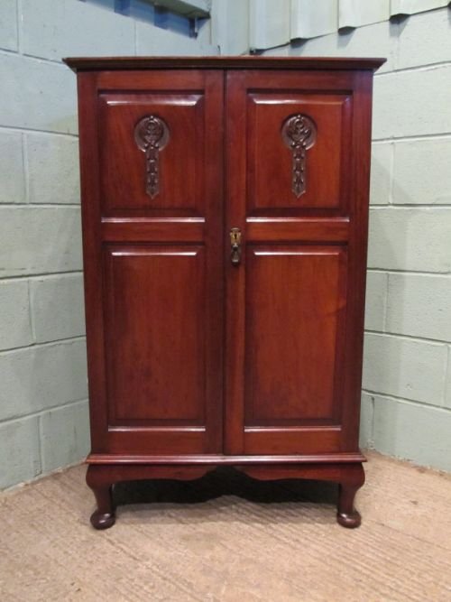 fig 1. ANTIQUE EDWARDIAN ART NOUVEAU WALNUT TALL BOY CUPBOARD C1900 W6590/26.9