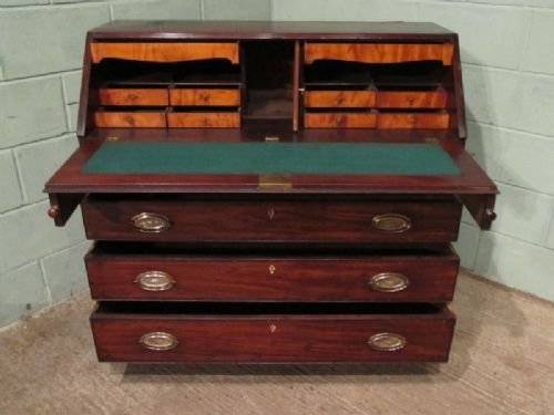 fig 2. ANTIQUE GEORGIAN MAHOGANY & WALNUT BUREAU DESK C1780 W3950/18.12
