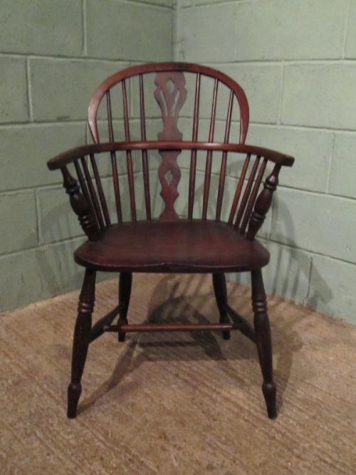 fig 1. ANTIQUE 19TH CENTURY LOW BACK OAK AND ASH WINDSOR CHAIR C1850