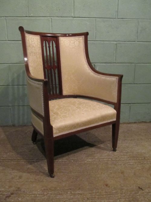 fig 1. ANTIQUE EDWARDIAN MAHOGANY TUB ARMCHAIR C1900