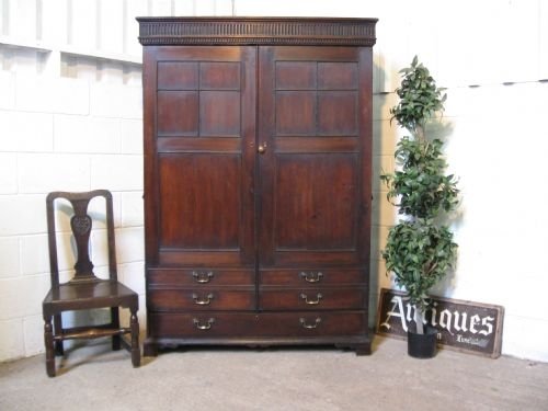 Antique Georgian Oak Wardrobe/housekeepers Cupboard/press C1780
