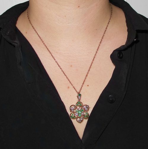 BEAUTIFUL VICTORIAN SILVER GOLD EMERALD DIAMOND PENDANT BROOCH - ADDITIONAL PHOTO 1