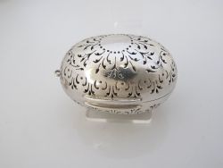 FINE QUALITY VICTORIAN SILVER TEA INFUSER THOMAS JOHNSON LONDON 1864