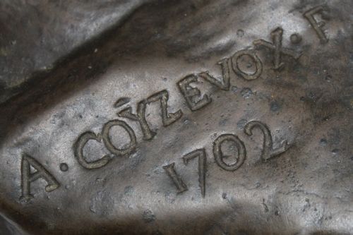 LARGE BRONZE FIGURE - ADDITIONAL PHOTO 7