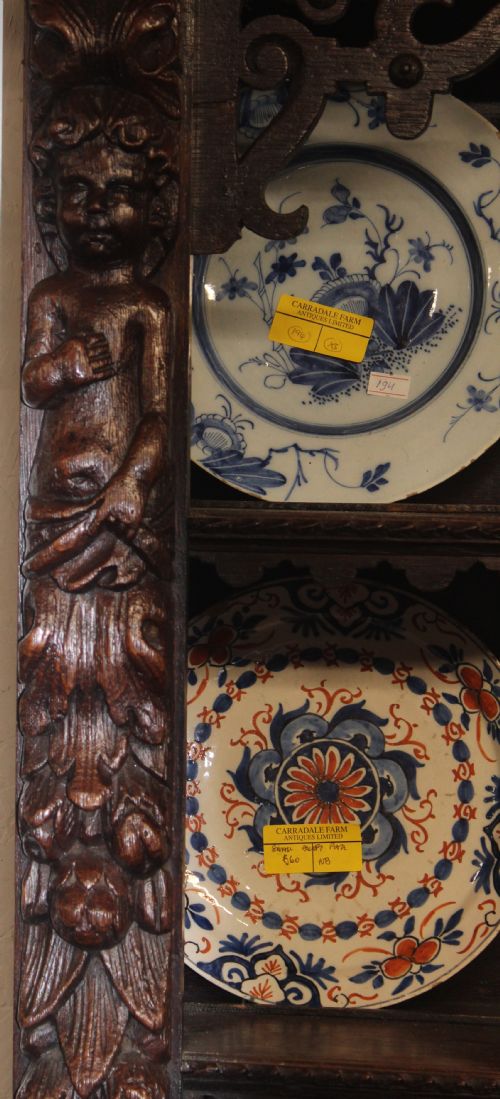 CARVED OAK WALL SHELF - ADDITIONAL PHOTO 3